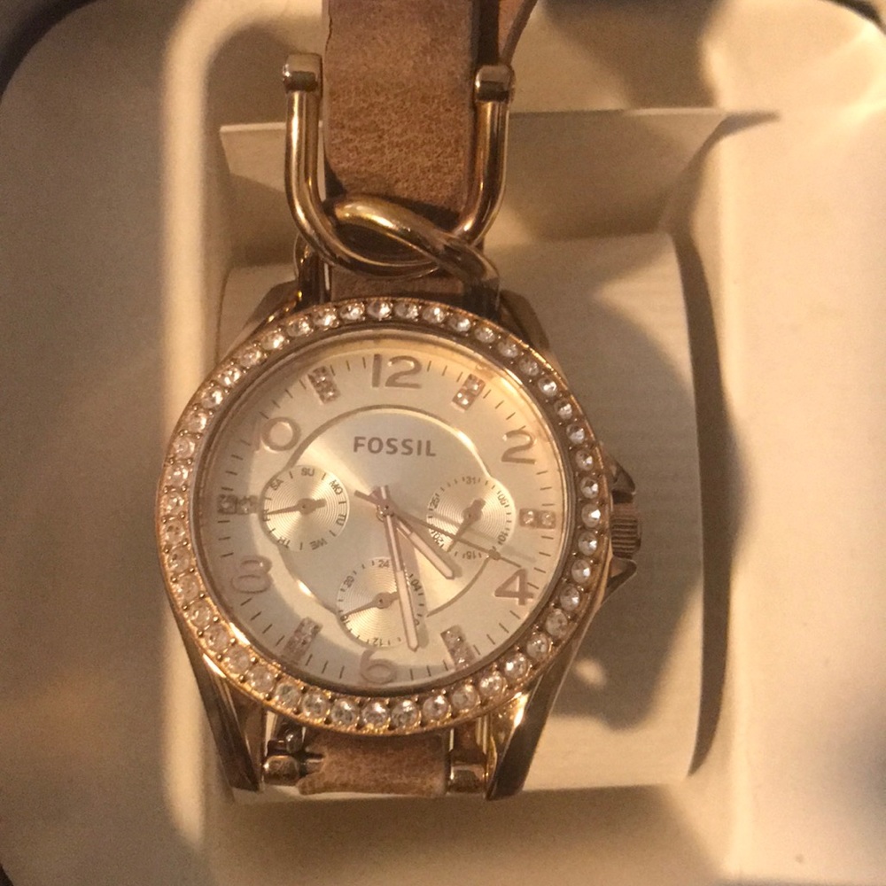 Rose Gold Fossil Watch with Suede band